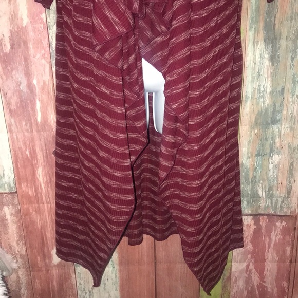 Lularoe striped duster - Picture 3 of 6